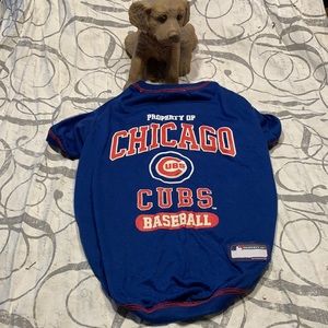 6/$20 💰bundle or $8 MLB Pets First Chicago Cubs Shirt Size Medium EUC